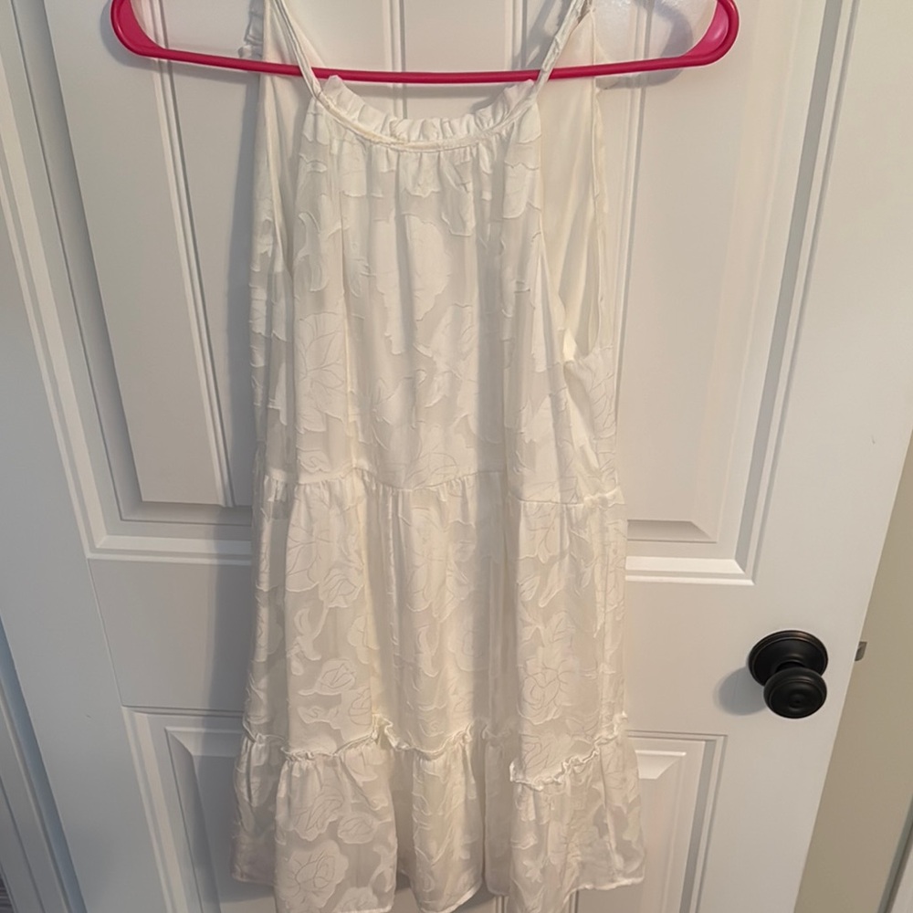 White Floral Sleeveless Dress